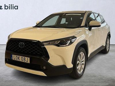 Vit Begagnad 2022 Toyota Corolla Cross Active SUV | 339 900 kr (Lite dyr)