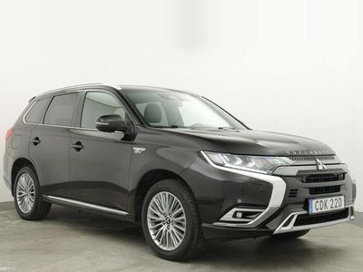 begagnad Mitsubishi Outlander P-HEV AWD Business