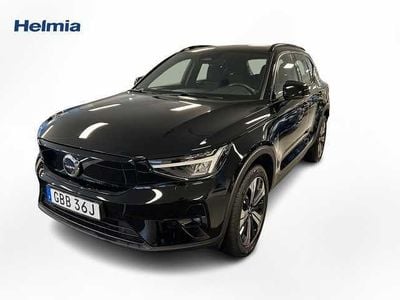 Svart Begagnad 2022 Volvo XC40 Plus SUV | 319 000 kr (Superpris)