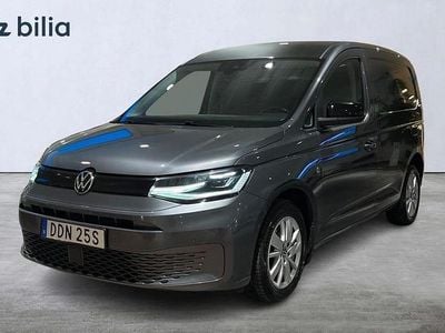 Grå Begagnad 2021 VW Caddy Minibuss | 179 000 kr (Marknadspris)