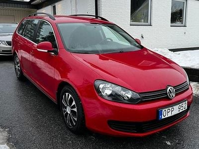 Begagnad VW Golf VI 105 HK (77 kW) 2010 Halvkombi