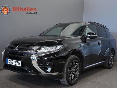 Begagnad Mitsubishi Outlander P-HEV Edition 121 HK (88 kW) 2017 Svart SUV