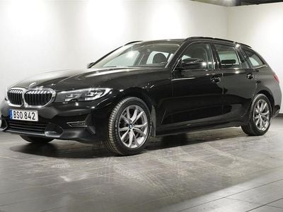 Svart Begagnad 2019 BMW 320 Sport Line Kombi | 279 900 kr (Bra pris)