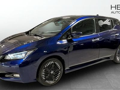 Svart Begagnad 2022 Nissan Leaf N-Connecta Halvkombi | 169 900 kr (Marknadspris)