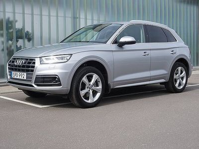 begagnad Audi Q5 QUATTRO ADAPTIV FARTH VÄRMARE DRAG 1 ÄGARE 2018, SUV