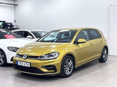 Curcuma yellow metallic Begagnad 2017 VW Golf VII R-line Halvkombi | 169 800 kr (Marknadspris)