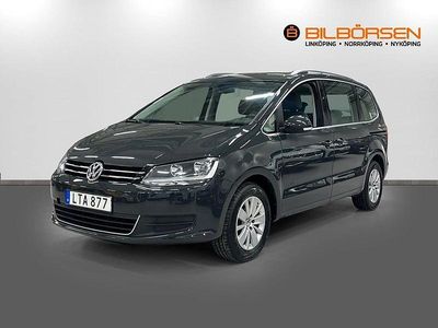 Mgrå Begagnad 2015 VW Sharan Minibuss | 139 900 kr (Bra pris)