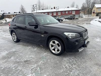 Svart Begagnad 2010 BMW X1 SUV | 95 000 kr (Marknadspris)