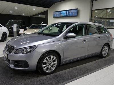 Grå Begagnad 2017 Peugeot 308 SW Allure Kombi | 139 000 kr (Lite dyr)