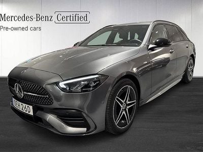 Grå Begagnad 2025 Mercedes C300e AMG line Kombi | 559 000 kr (Marknadspris)