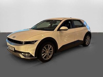 Vit Begagnad 2021 Hyundai Ioniq 5 Essential SUV | 309 900 kr (Marknadspris)