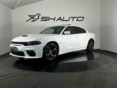 Mörkröd Begagnad 2018 Dodge Charger Sedan | 399 900 kr (Dyr)