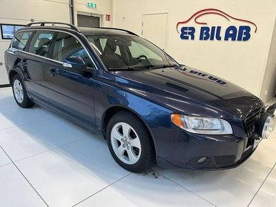 Blå Begagnad 2010 Volvo V70 Kombi | 63 900 kr (Marknadspris)