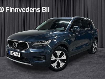 Mörkblå Begagnad 2021 Volvo XC40 Momentum SUV | 329 000 kr (Marknadspris)