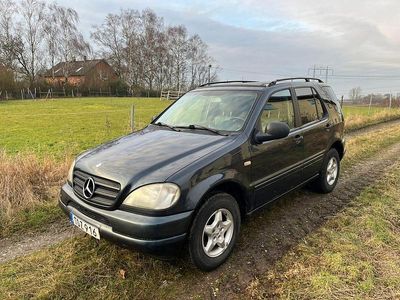Begagnad 2001 Mercedes ML320 SUV | 24 900 kr