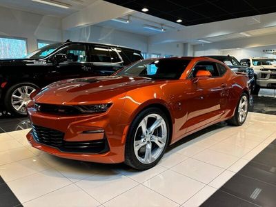 Begagnad Chevrolet Camaro SS 455 HK (334 kW) 2024 Vivid orange metallic Sportkupé
