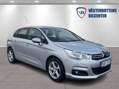 Begagnad Citroën C4 112 HK (82 kW) 2012 Silver Halvkombi
