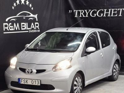 Silver Begagnad 2007 Toyota Aygo Halvkombi | 24 800 kr (Marknadspris)