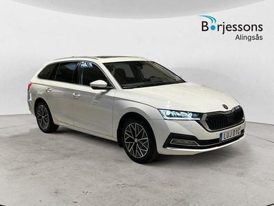 Begagnad Skoda Octavia Style 112 HK (82 kW) 2023 Vit Kombi