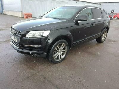 Svart Begagnad 2006 Audi Q7 Design SUV | 58 000 kr