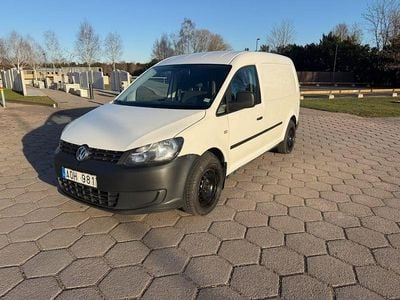 Begagnad VW Caddy Maxi 102 HK (75 kW) 2014 Vit Minibuss