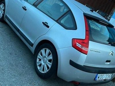 Silver Begagnad 2005 Citroën C4 Halvkombi | 33 500 kr (Dyr)