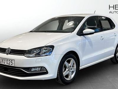Vit Begagnad 2015 VW Polo Halvkombi | 119 000 kr (Marknadspris)