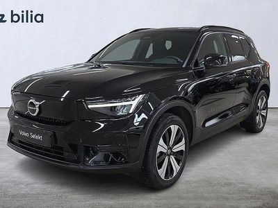 Begagnad Volvo XC40 Core 185 kW (252 HK) 2022 Svart SUV