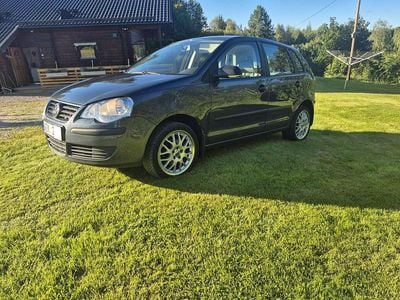 VW Polo