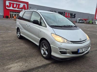 Begagnad 2004 Toyota Previa Minibuss | 49 900 kr