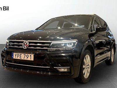 Deep black pearl Begagnad 2017 VW Tiguan R-line SUV | 259 900 kr (Lite dyr)