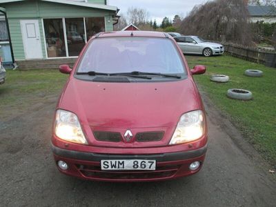 begagnad Renault Scénic 1.6 Privilege