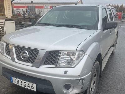 Grå Begagnad 2007 Nissan Navara Pickup | 49 500 kr (Superpris)
