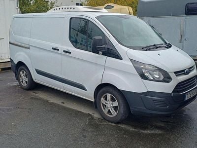 Vit Begagnad 2015 Ford Transit Custom Van | 85 000 kr