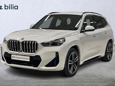 Vit Begagnad 2025 BMW X1 M Sport SUV | 469 900 kr (Lite dyr)