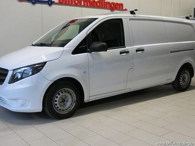 Vit svart Begagnad 2020 Mercedes Vito Van | 169 900 kr (Superpris)