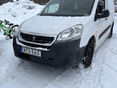 begagnad Peugeot Partner Skåpbil 1.6 BlueHDi Euro 6