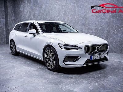 Vit Begagnad 2022 Volvo V60 Kombi | 318 800 kr (Marknadspris)