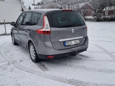 Begagnad 2012 Renault Grand Scénic III Minibuss | 79 000 kr