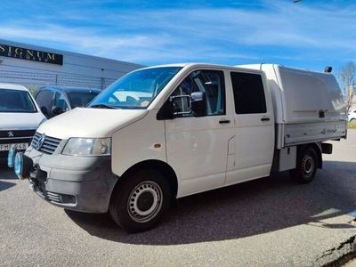 begagnad VW Transporter DH 2.5 TDI 131hk Flak+Kåpa Moms