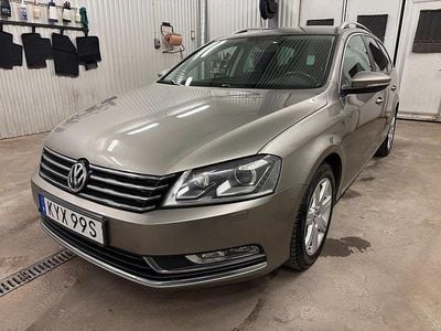 Grå Begagnad 2014 VW Passat Kombi | 89 500 kr (Superpris)