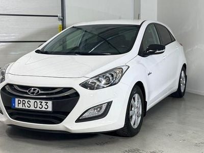 Vit Begagnad 2014 Hyundai i30 Halvkombi | 64 900 kr (Lite dyr)
