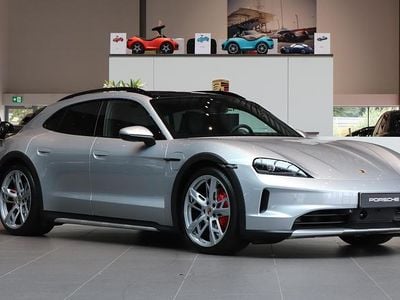 Ny Porsche Taycan 4S Cross Turismo 439 kW (598 HK) 2026 Blå Sedan