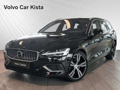Svart Begagnad 2022 Volvo V60 Inscription Kombi | 409 900 kr (Marknadspris)