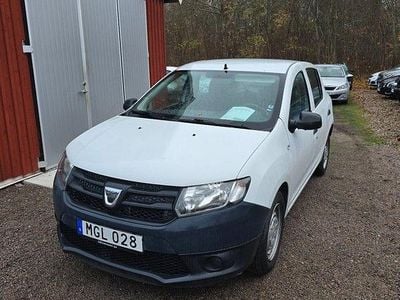 Begagnad Dacia Sandero 75 HK (55 kW) 2016 Vit Halvkombi
