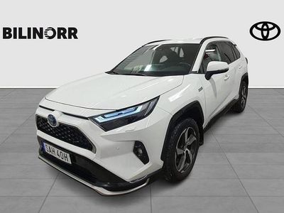 Vit Begagnad 2022 Toyota RAV4 Edition SUV | 429 900 kr (Lite dyr)
