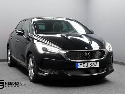 Svart Begagnad 2016 DS Automobiles DS5 Halvkombi | 99 900 kr