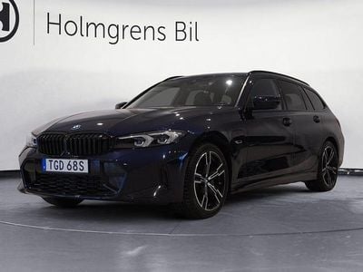 Begagnad BMW 330 M Sport 184 HK (135 kW) 2023 Blå Kombi