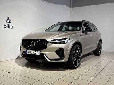 Ljusgrå Begagnad 2024 Volvo XC60 Ultra SUV | 659 800 kr (Dyr)