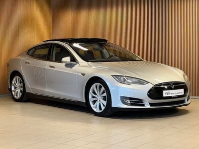 Begagnad Tesla Model S 278 kW (378 HK) 2013 Silver Halvkombi